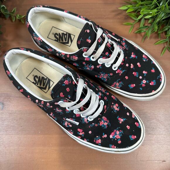 Vans Shoes - Vans Era Women's Ditsy Floral Lace Up Sneakers Size 9